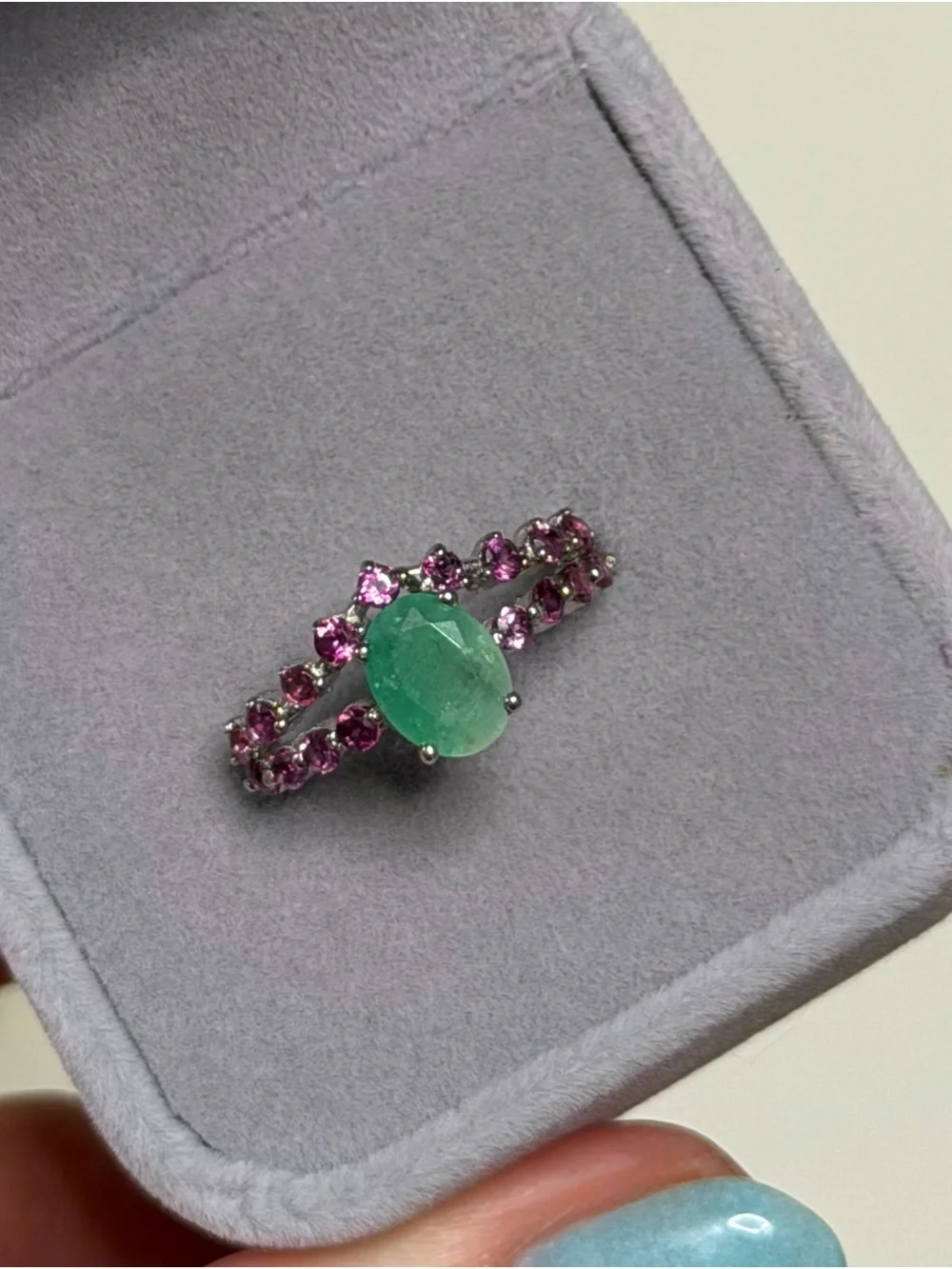 Stunning Natural Emerald 1.30CT & Pink Garnet Chevron 925 Sterling Ring Sz 7